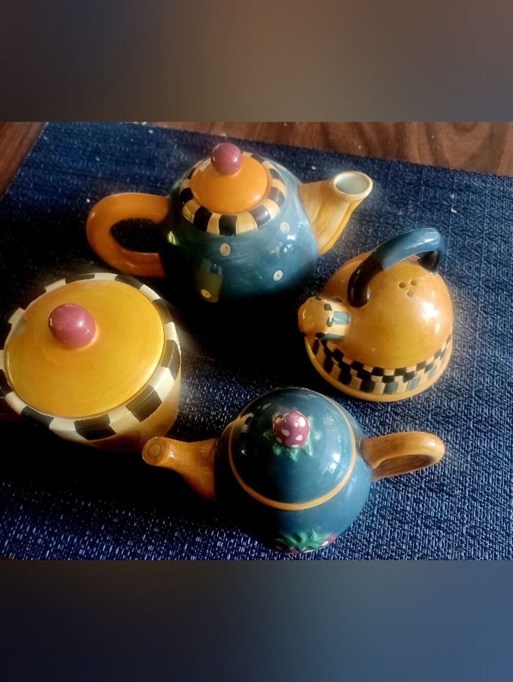 DEBBIE MUMMS, Sakura Hand-Painted Multicolor Ceramic Tea Set - Yellow & Teal 4"
